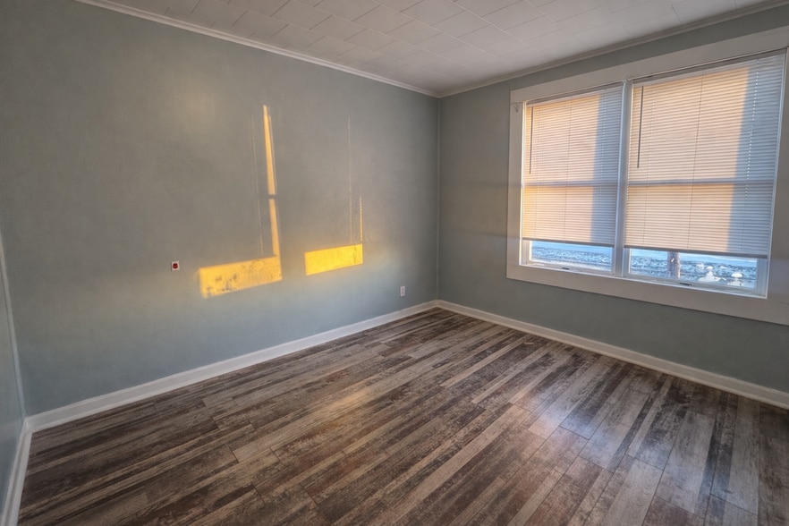 More Photos Of 223-227 E Dominick St, Rome Storefront Retail Residential For Sale