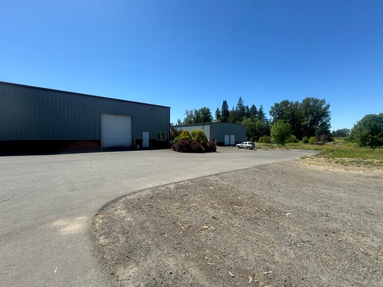 More Photos Of 18460 N Highway 99 W, Dayton Light Manufacturing For Sale