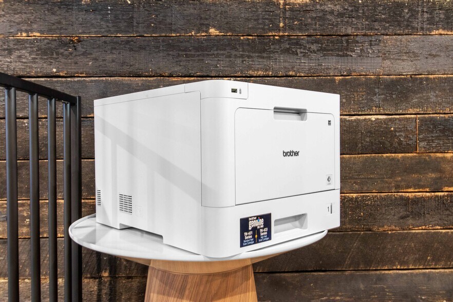 More Photos Of 423 W College Ave, Appleton General Retail For Sale