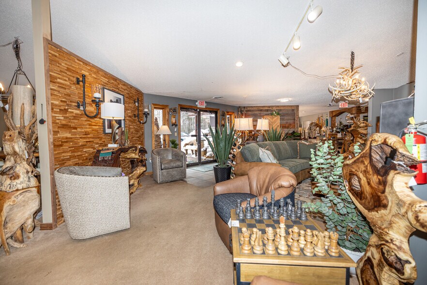 More Photos Of 7967 US Highway 51, Minocqua Freestanding For Sale
