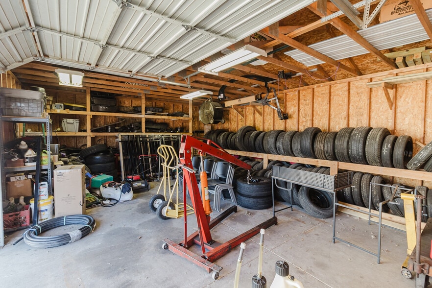 More Photos Of 3101 S Broadway St, Wichita Freestanding For Sale