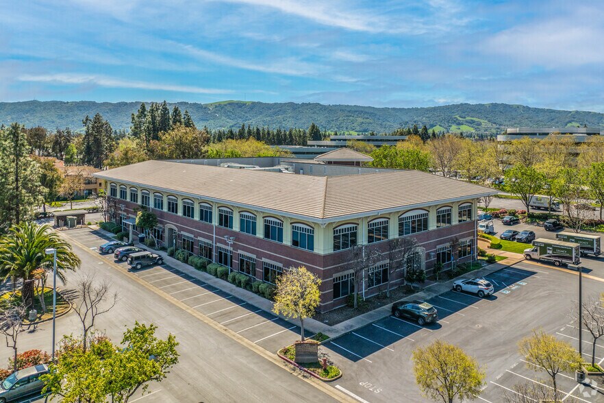 More Photos Of 5075 Hopyard Rd, Pleasanton Medical For Lease