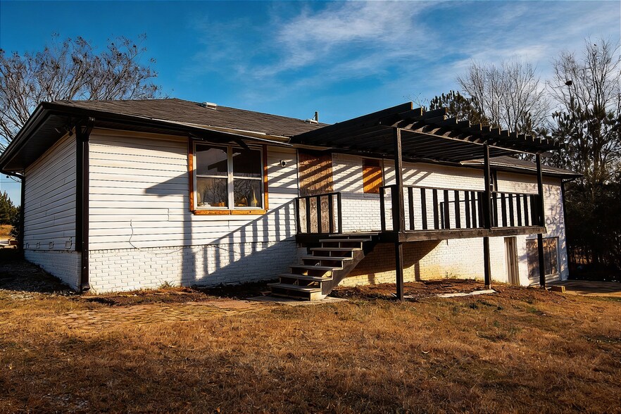 More Photos Of 706 Collins Hill Rd, Lawrenceville Office For Sale