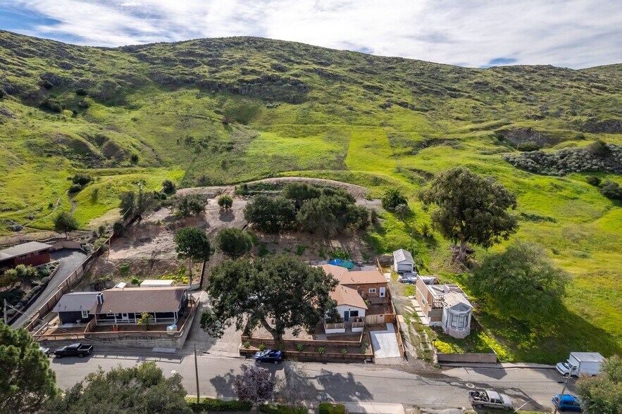 More Photos Of 3281 Rockview Pl, San Luis Obispo Apartments For Sale