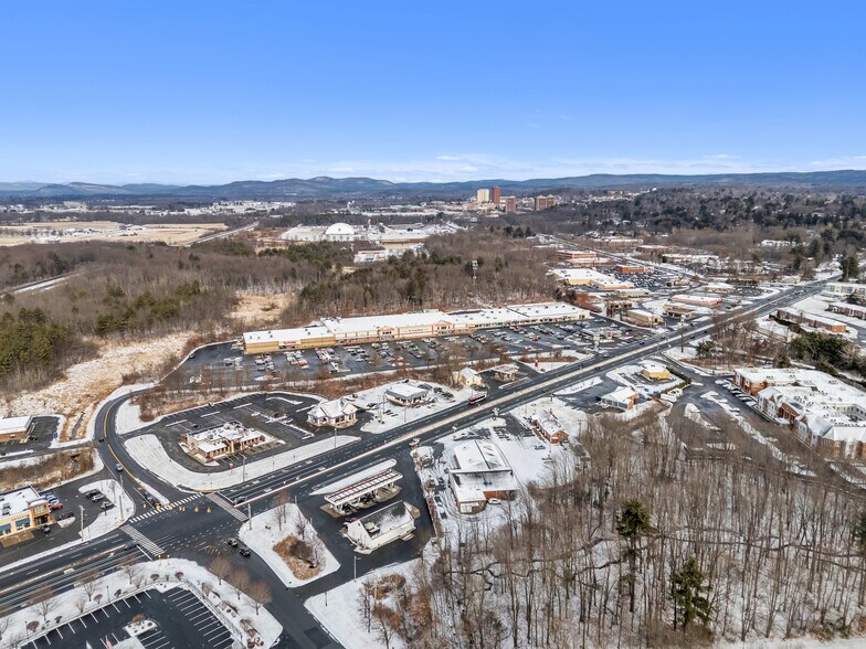 More Photos Of 444 Russell St, Hadley Service Station For Lease