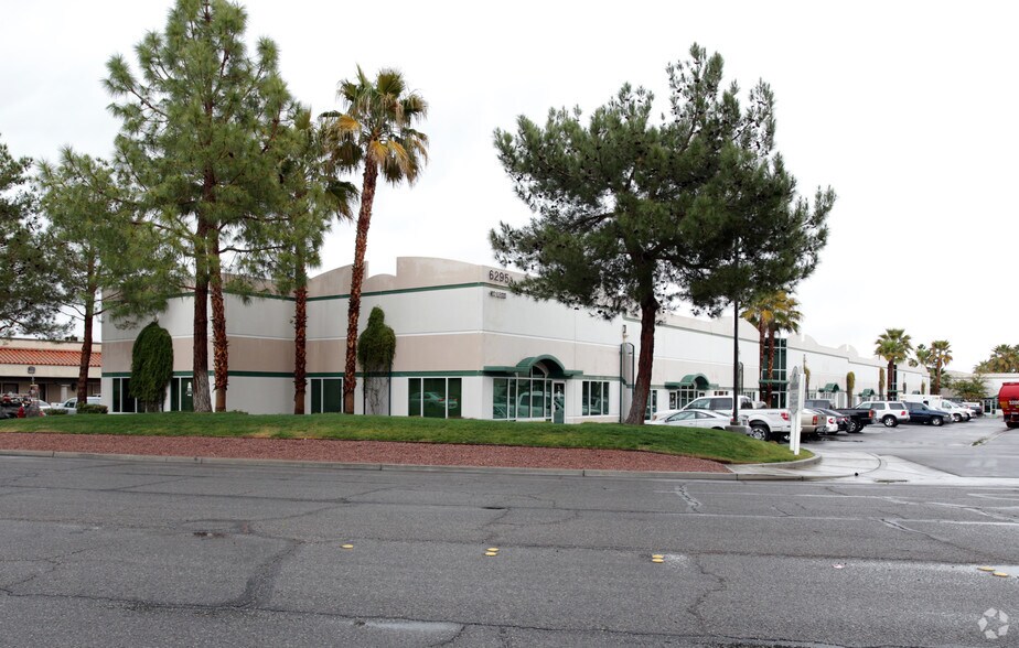 More Photos Of 6330 S Eastern Ave, Las Vegas Unknown For Lease