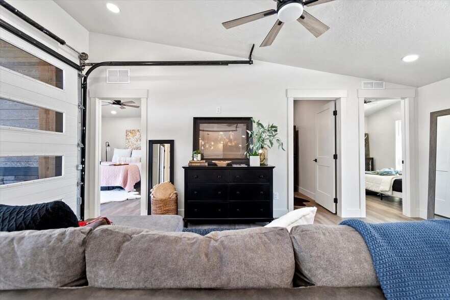 More Photos Of 362-436 W London St, Middleton Manufactured Housing Mobile Home Park For Sale