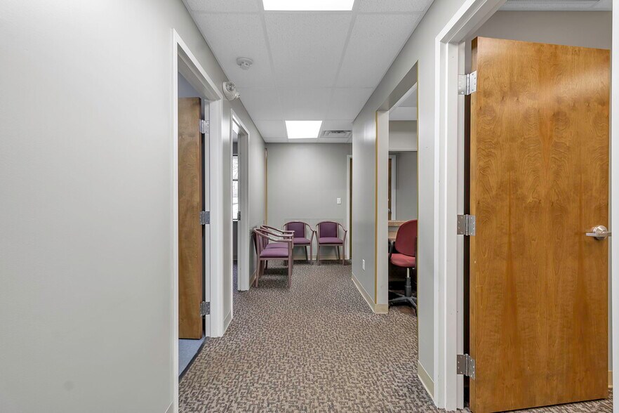 More Photos Of 6645 Main St, Buffalo Office For Sale