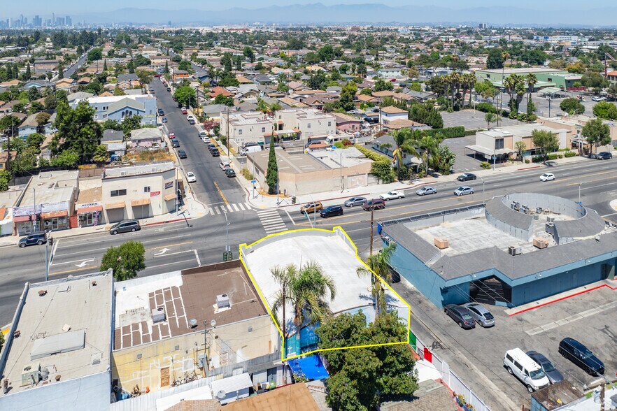 More Photos Of 1808 Firestone Blvd, Los Angeles Light Distribution For Sale