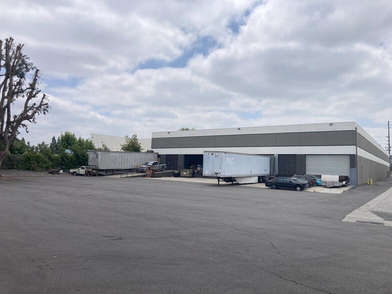 More Photos Of 17721 E Railroad St, City Of Industry Warehouse For Lease