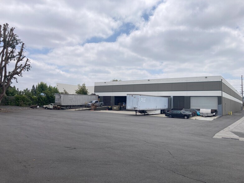 More Photos Of 17721 E Railroad St, City of Industry Warehouse For Lease