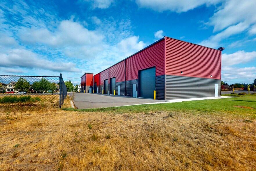 More Photos Of 6045 Balustrade, Lacey Storefront For Lease