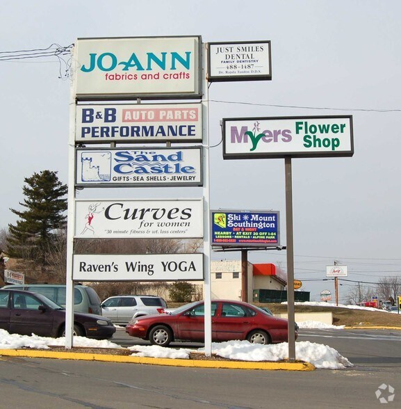 More Photos Of 869 W Main St, Branford General Retail For Lease