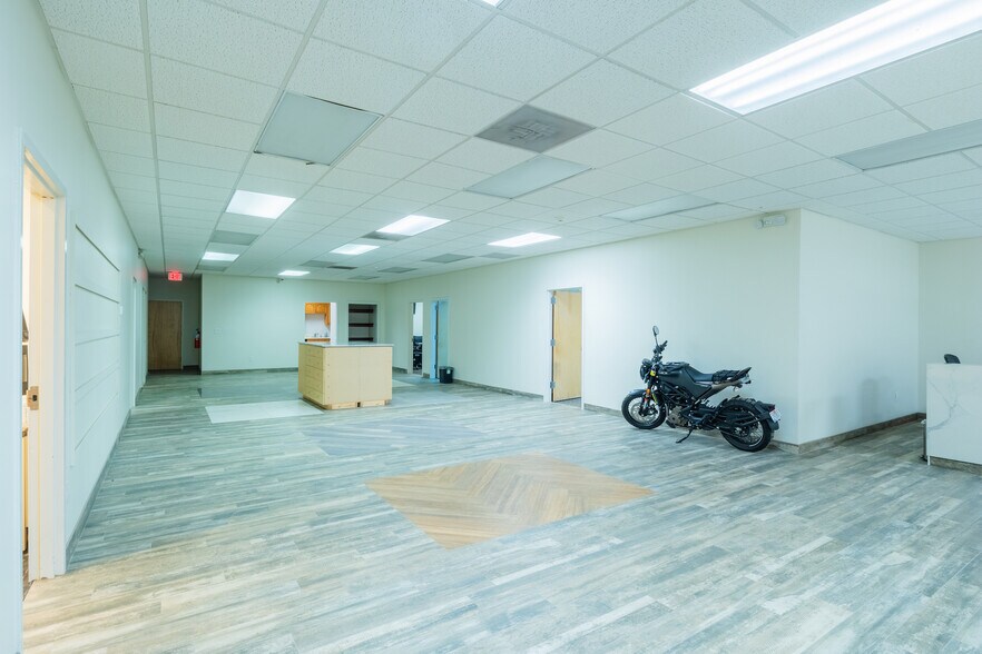 More Photos Of 663 Pennsylvania Ave, Elizabeth Warehouse For Lease