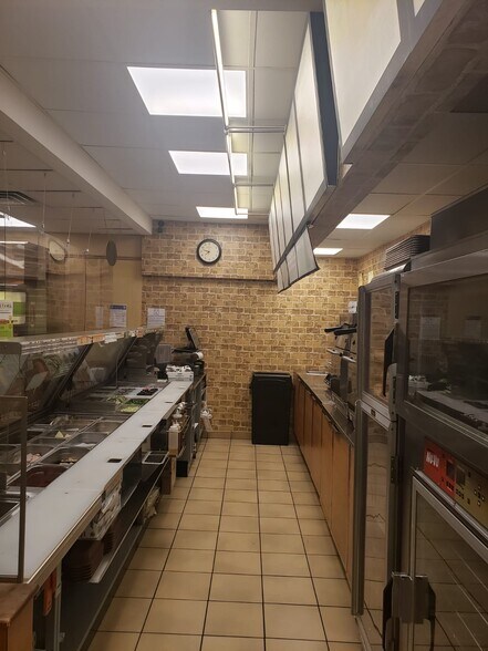 More Photos Of 1860-1868 Centre St, West Roxbury General Retail For Sale