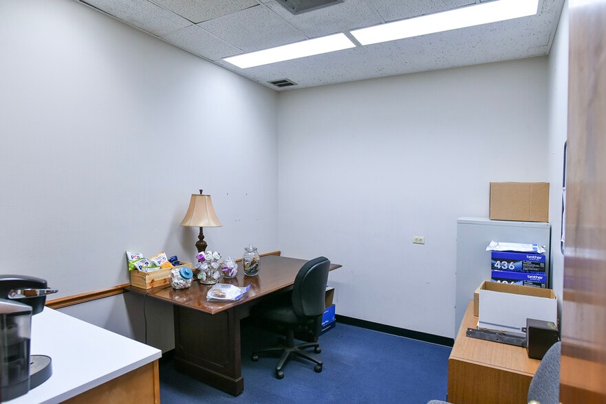 More Photos Of 29 W Franklin St, Hagerstown Apartments For Sale