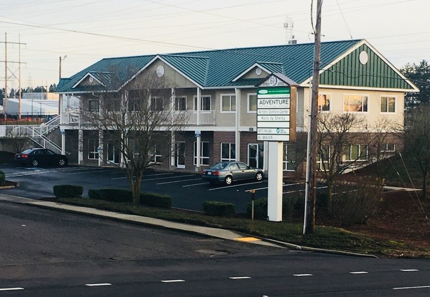 More Photos Of 717 NE 61st St, Vancouver Medical For Lease