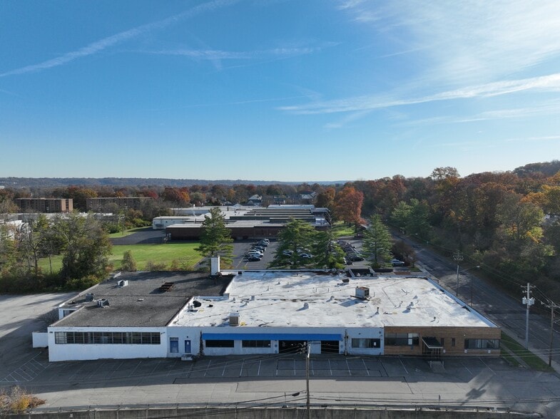 Primary Photo Of 3130 Wasson Rd, Cincinnati Manufacturing For Sale