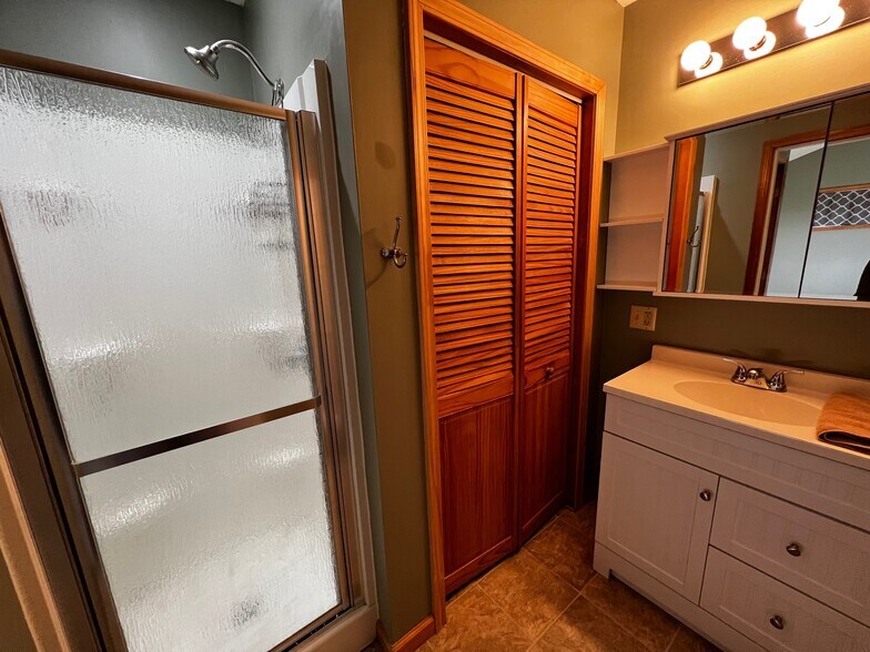 More Photos Of 8721 Old US Highway 52 W, West Lafayette Warehouse For Sale