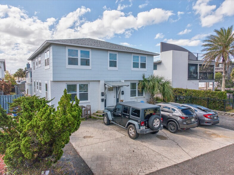 More Photos Of 123 Margaret St, Neptune Beach Multifamily For Sale