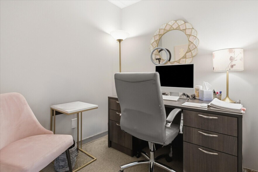 More Photos Of 33 Candee Ave, Sayville Medical For Lease