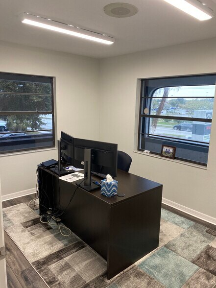 More Photos Of 5306 Cortez Rd W, Bradenton Medical For Lease