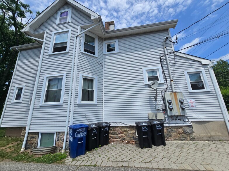 More Photos Of 288 W Clinton St, Dover Apartments For Sale