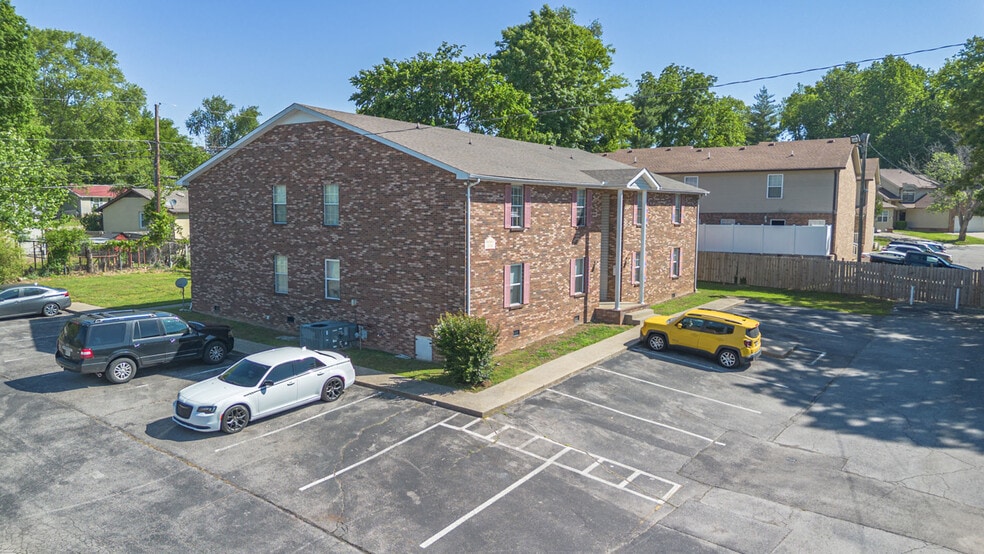 More Photos Of 155 Jack Miller Blvd, Clarksville Apartments For Sale