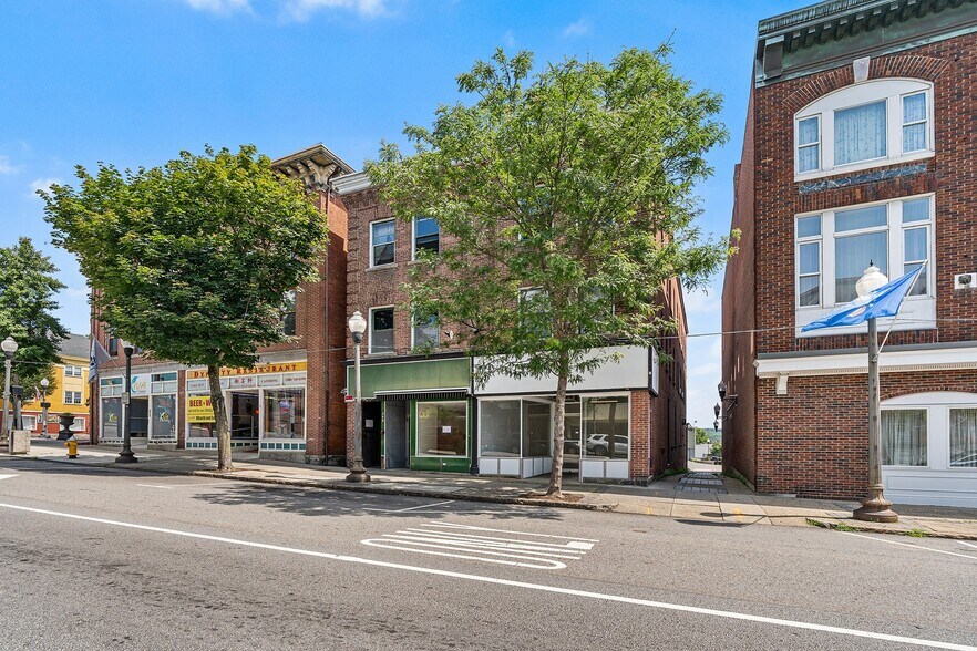 More Photos Of 338-340 Main St, Southbridge Apartments For Sale