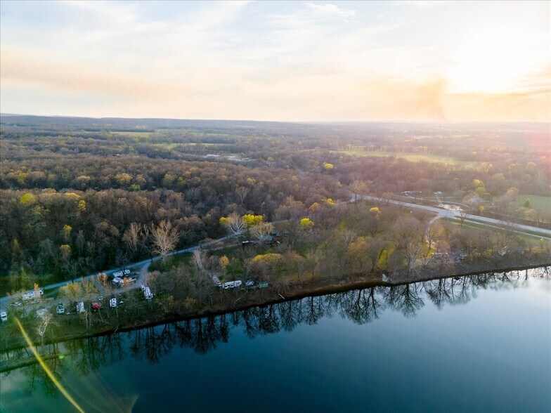 More Photos Of 9596 N 447 Rd, Spavinaw Trailer Camper Park For Sale