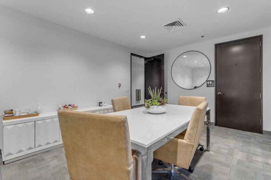 More Photos Of 245 E Jackson St, Phoenix Freestanding For Sale