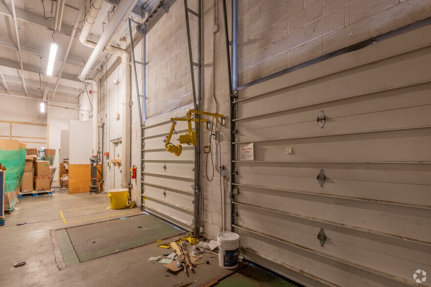 More Photos Of 2800 Power Inn Rd, Sacramento Freestanding For Lease