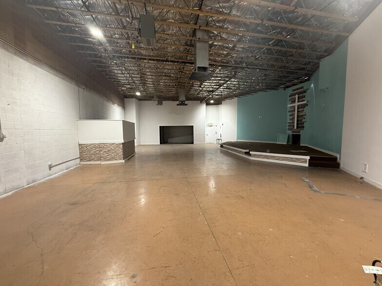 More Photos Of , North Las Vegas Industrial For Sale