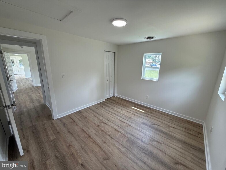 More Photos Of 14679 Coastal Hwy, Milton Office For Lease