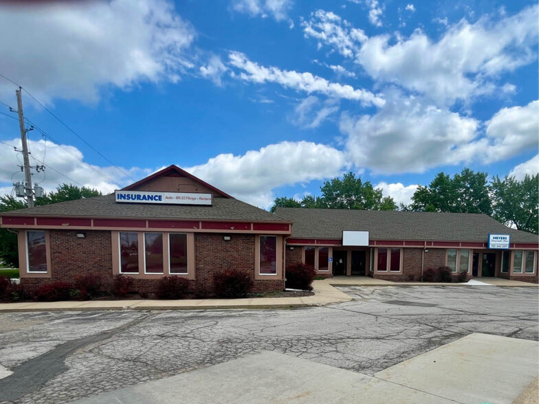 Primary Photo Of 2706-2708 S Iowa St, Lawrence Office For Sale