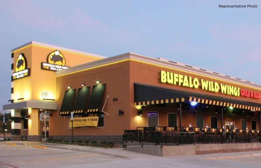More Photos Of 2613 S Stemmons Fwy, Lewisville Restaurant For Sale