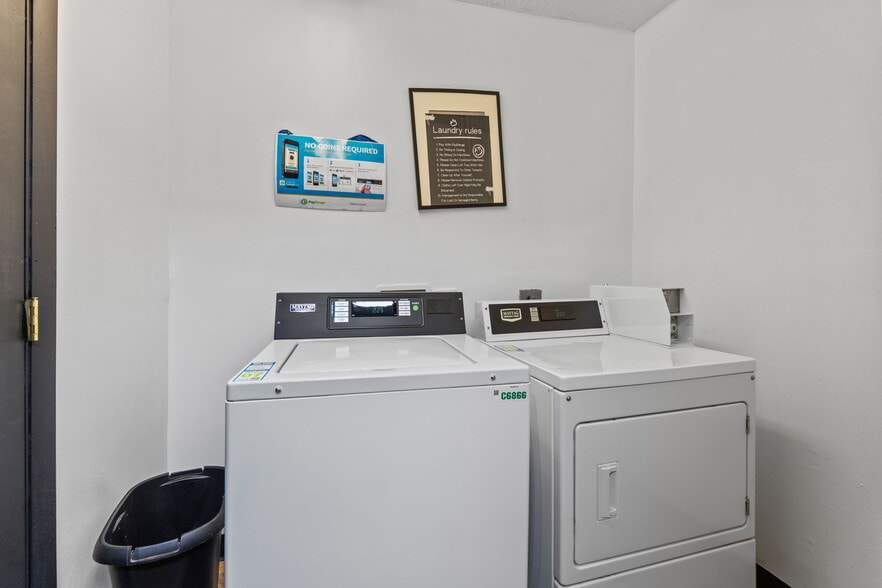 More Photos Of 1309 Fair Ave, Columbus Apartments For Sale