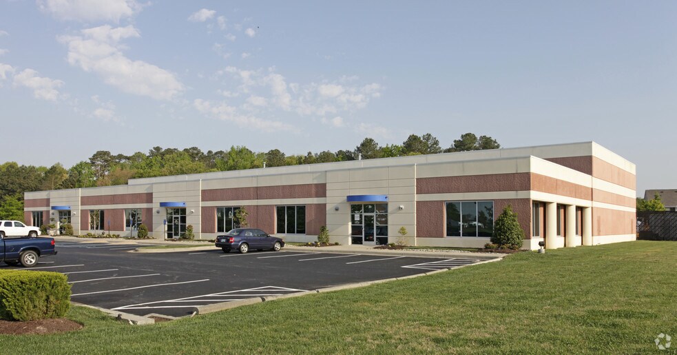 Primary Photo Of 3005 Corporate Ln, Suffolk Unknown For Lease