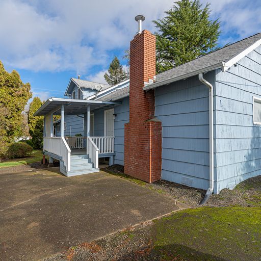 More Photos Of 720 NE Granger Ave, Corvallis Manufacturing For Lease