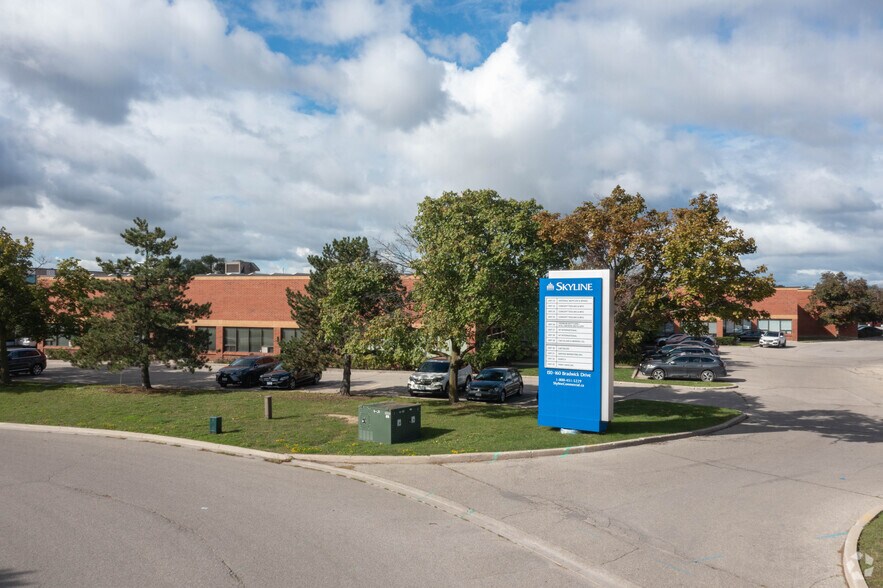 Primary Photo Of 160 Bradwick Dr, Concord Warehouse For Lease