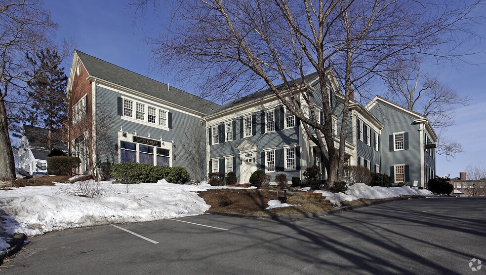 More Photos Of 10 Maple St, Middleton Office For Lease