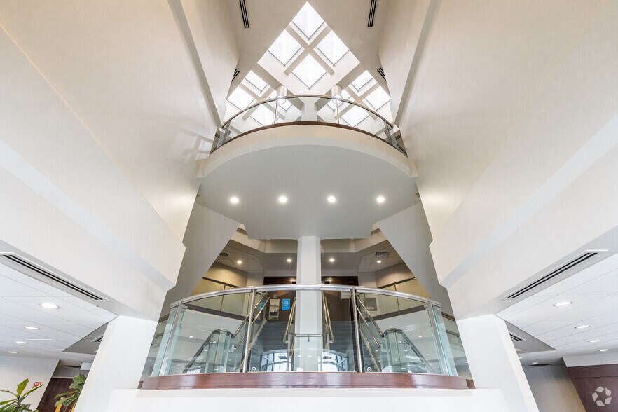 More Photos Of 52 E Swedesford Rd, Malvern Office For Sale