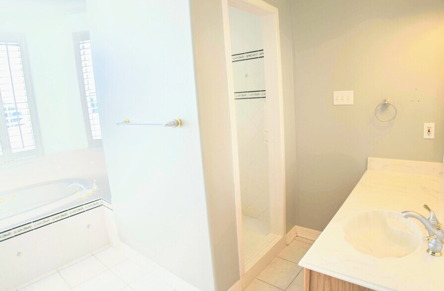 More Photos Of 2982 FM 2935, Brenham Flex For Sale