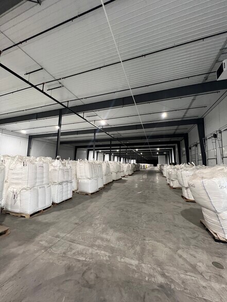 More Photos Of 3915 15th N ave, Fargo Industrial For Lease