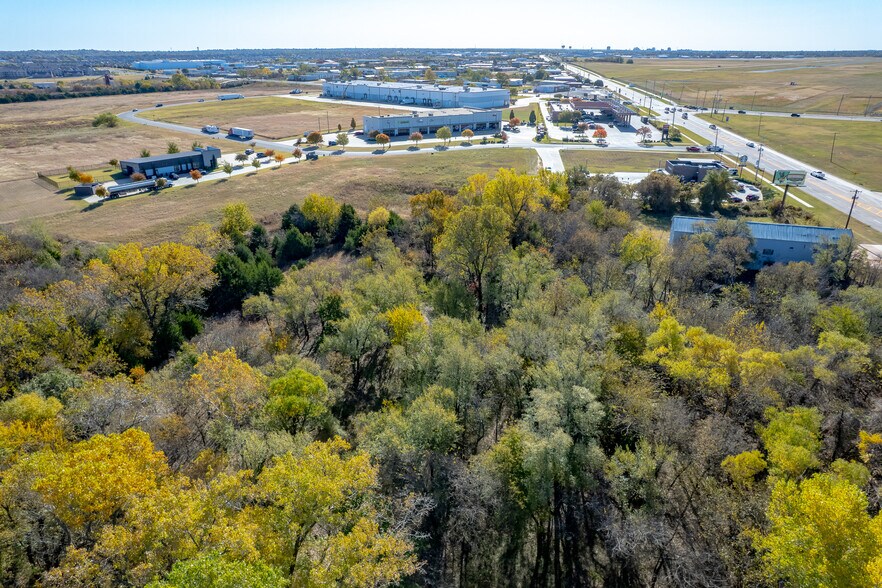 More Photos Of U.S. 77/N Flood Ave, Norman Land For Sale