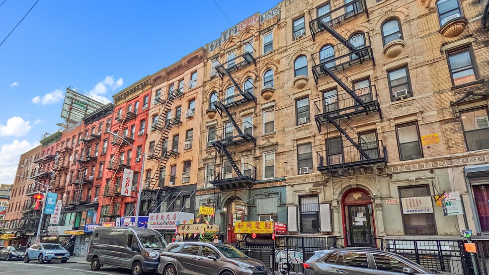 More Photos Of 15 Eldridge St, New York Apartments For Sale