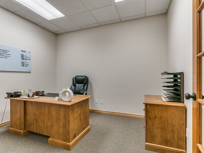 More Photos Of 2326-2350 N Interstate Dr, Norman Office For Sale