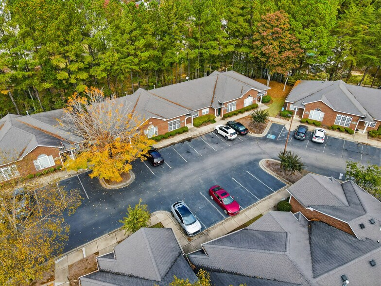 More Photos Of 103 Weatherstone Dr, Woodstock Medical For Lease