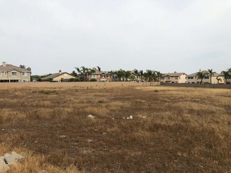 More Photos Of 7027 Cypress Ave, Fontana Land For Sale