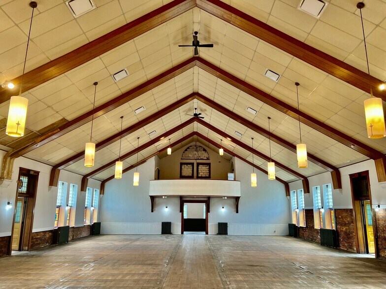 More Photos Of 1548 Reid Ave, Lorain Multifamily For Sale